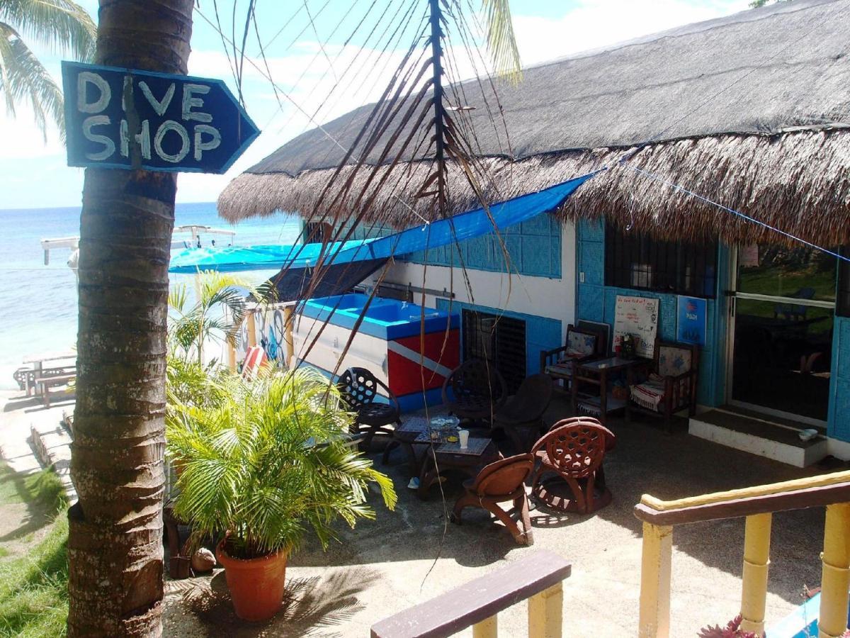 Reddoorz Premium @ Flower Beach Anda Esterno foto